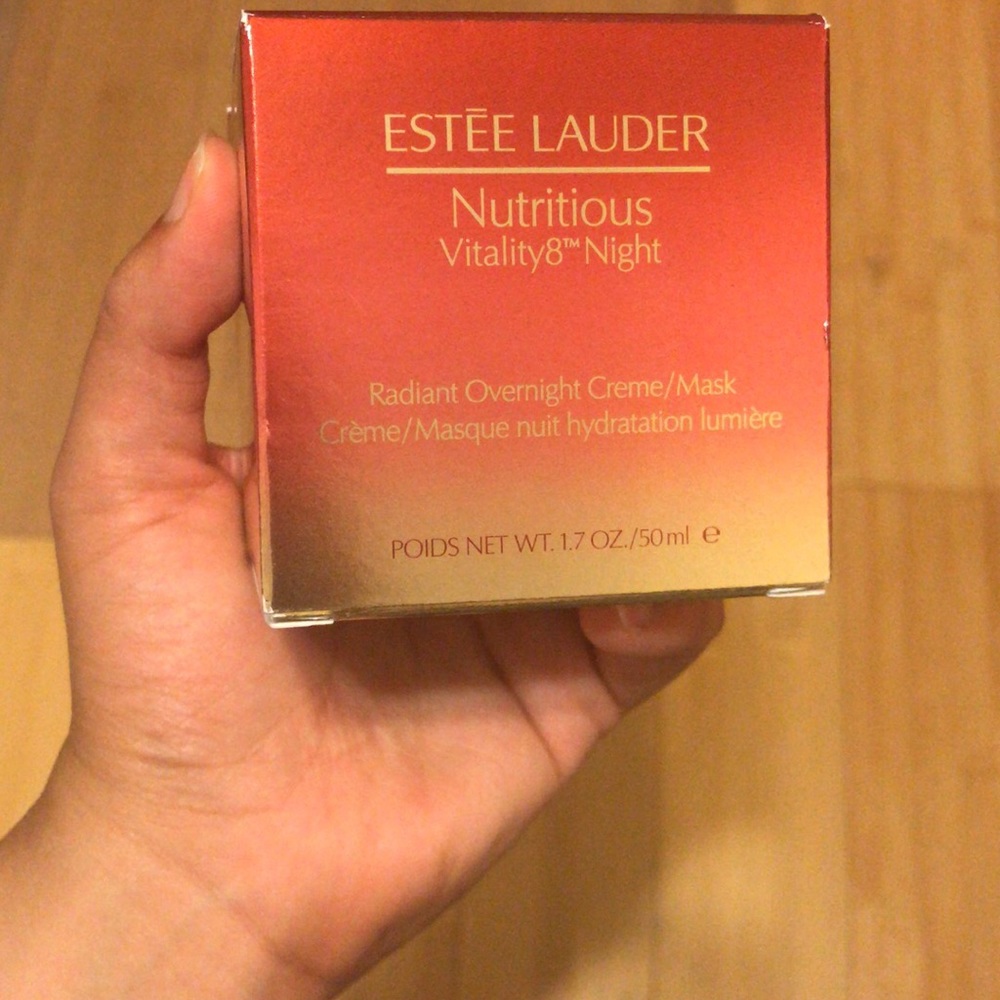 Estée Lauder Nutritious Vitality 8 night cream